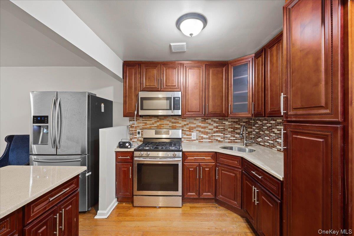 Single Family Atlantic  Brooklyn, NY 11233, MLS-986616-3