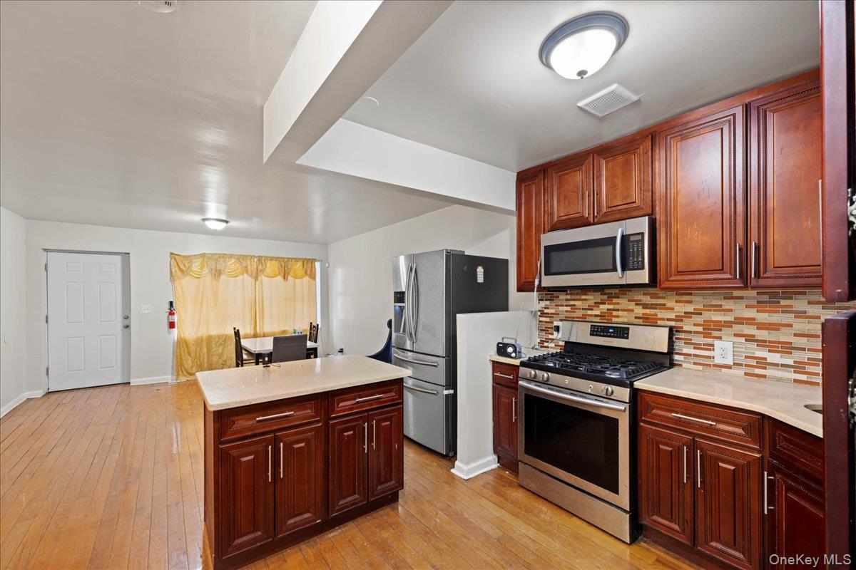 Single Family Atlantic  Brooklyn, NY 11233, MLS-986616-4