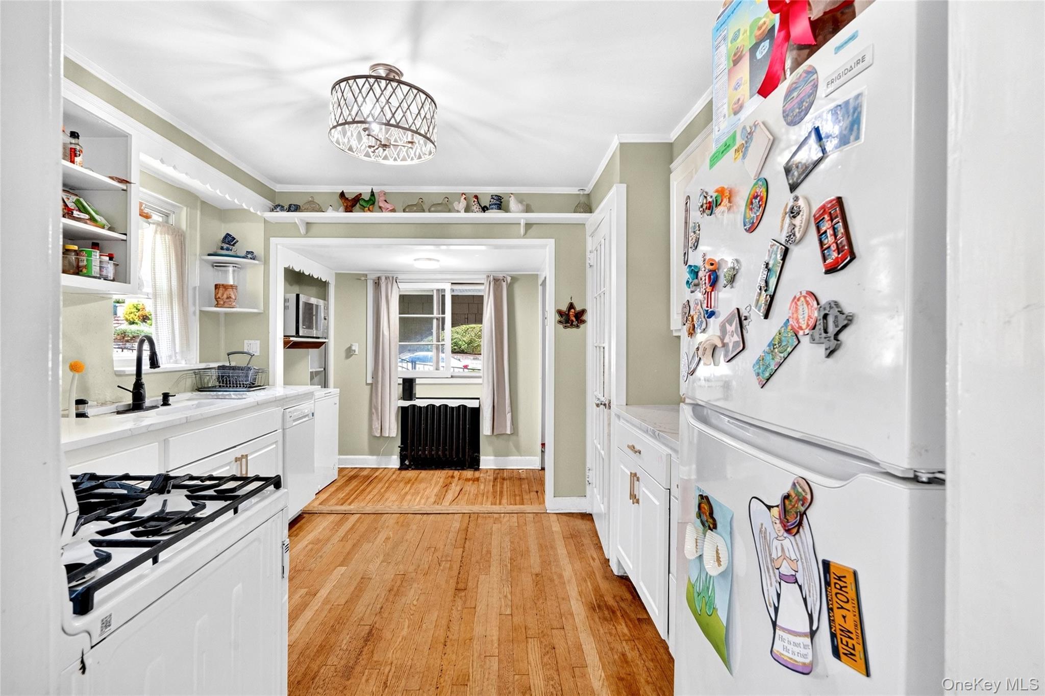 Single Family Hutchinson  Westchester County, NY 10552, MLS-986636-13