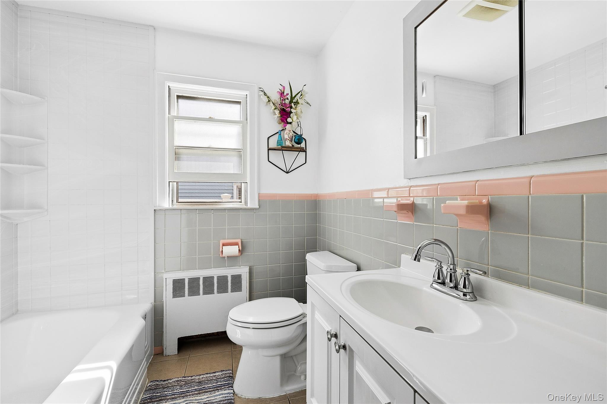 Single Family Lindbergh  Nassau County, NY 11542, MLS-986642-10