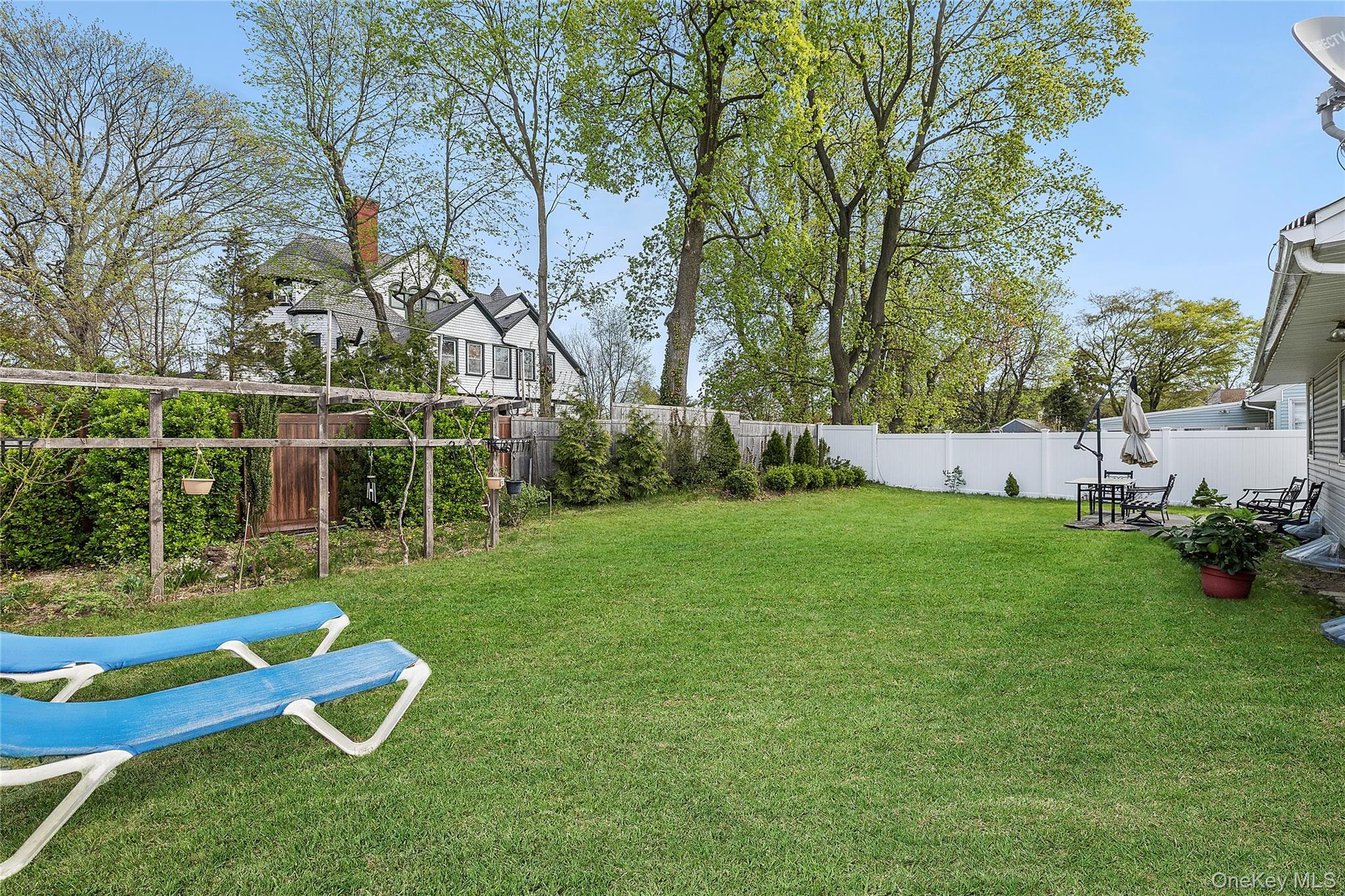 Single Family Lindbergh  Nassau County, NY 11542, MLS-986642-13