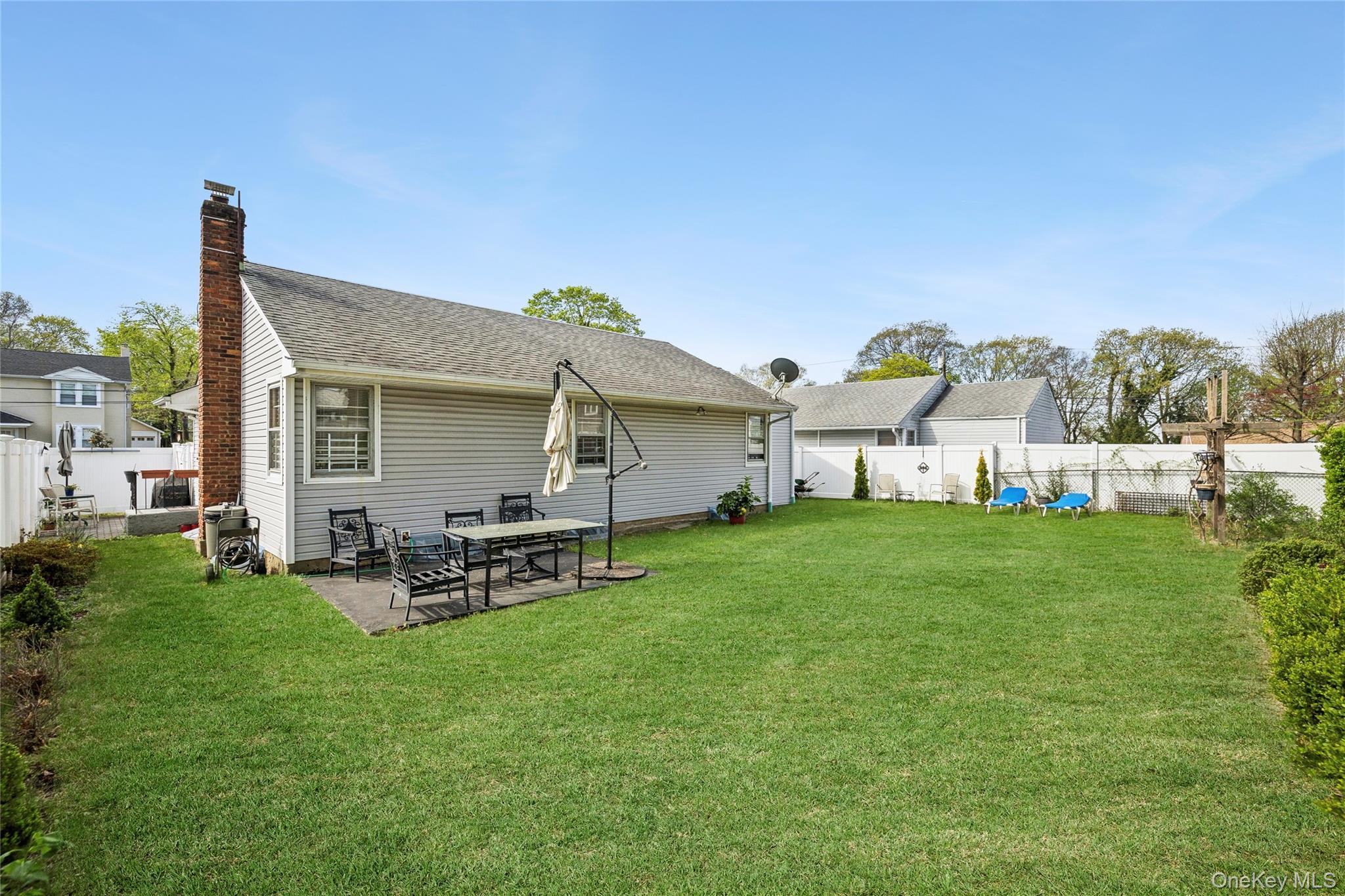 Single Family Lindbergh  Nassau County, NY 11542, MLS-986642-14