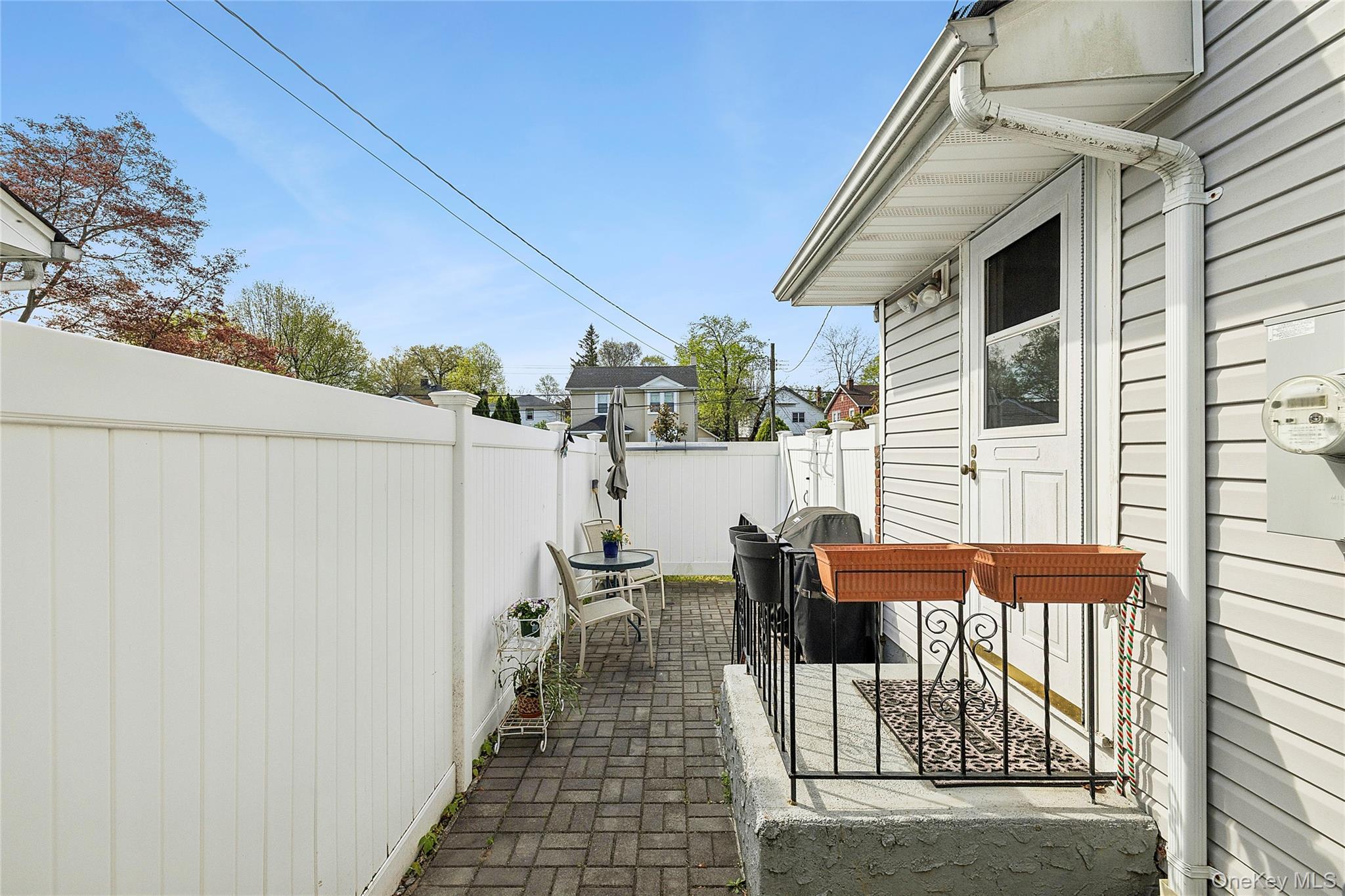 Single Family Lindbergh  Nassau County, NY 11542, MLS-986642-15
