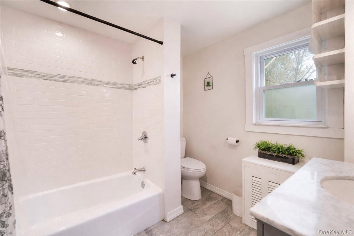 Single Family Hillside  Rockland County, NY 10901, MLS-986683-24