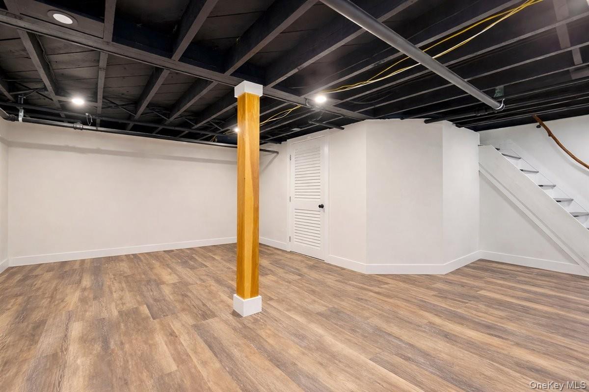 Single Family Hillside  Rockland County, NY 10901, MLS-986683-25