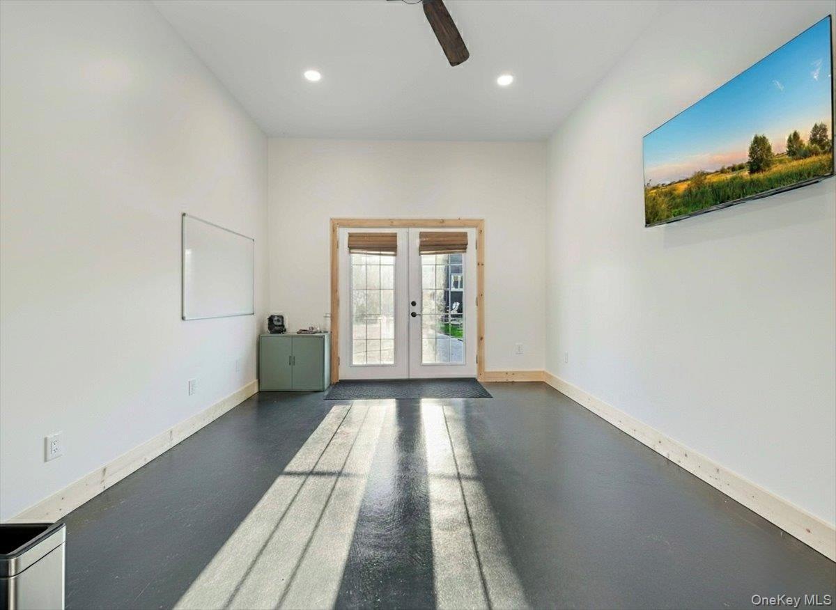 Single Family Hillside  Rockland County, NY 10901, MLS-986683-33