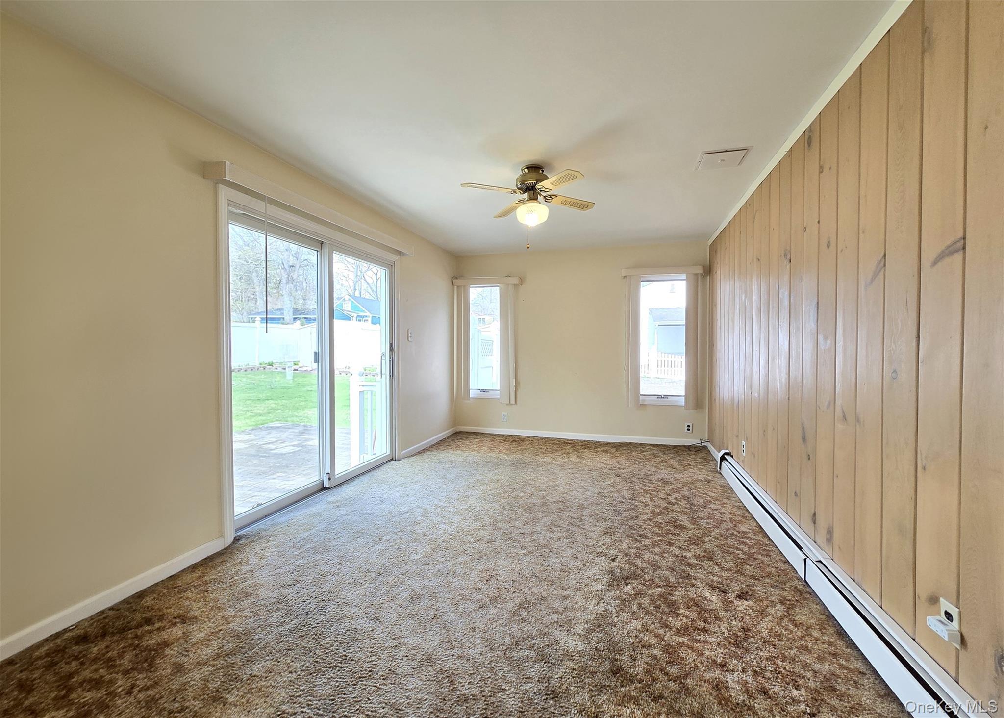 Single Family 3rd  Suffolk County, NY 11779, MLS-986692-11