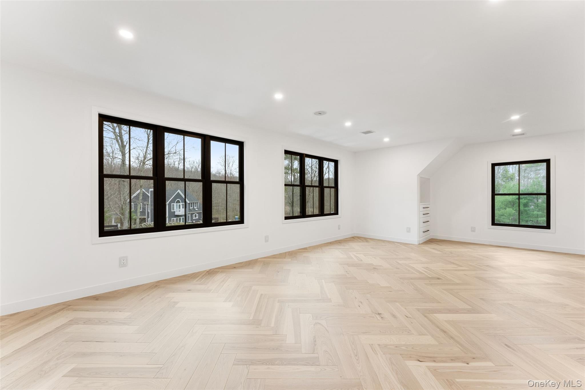 Single Family Pine Hill Drive  Westchester County, NY 10590, MLS-986698-31