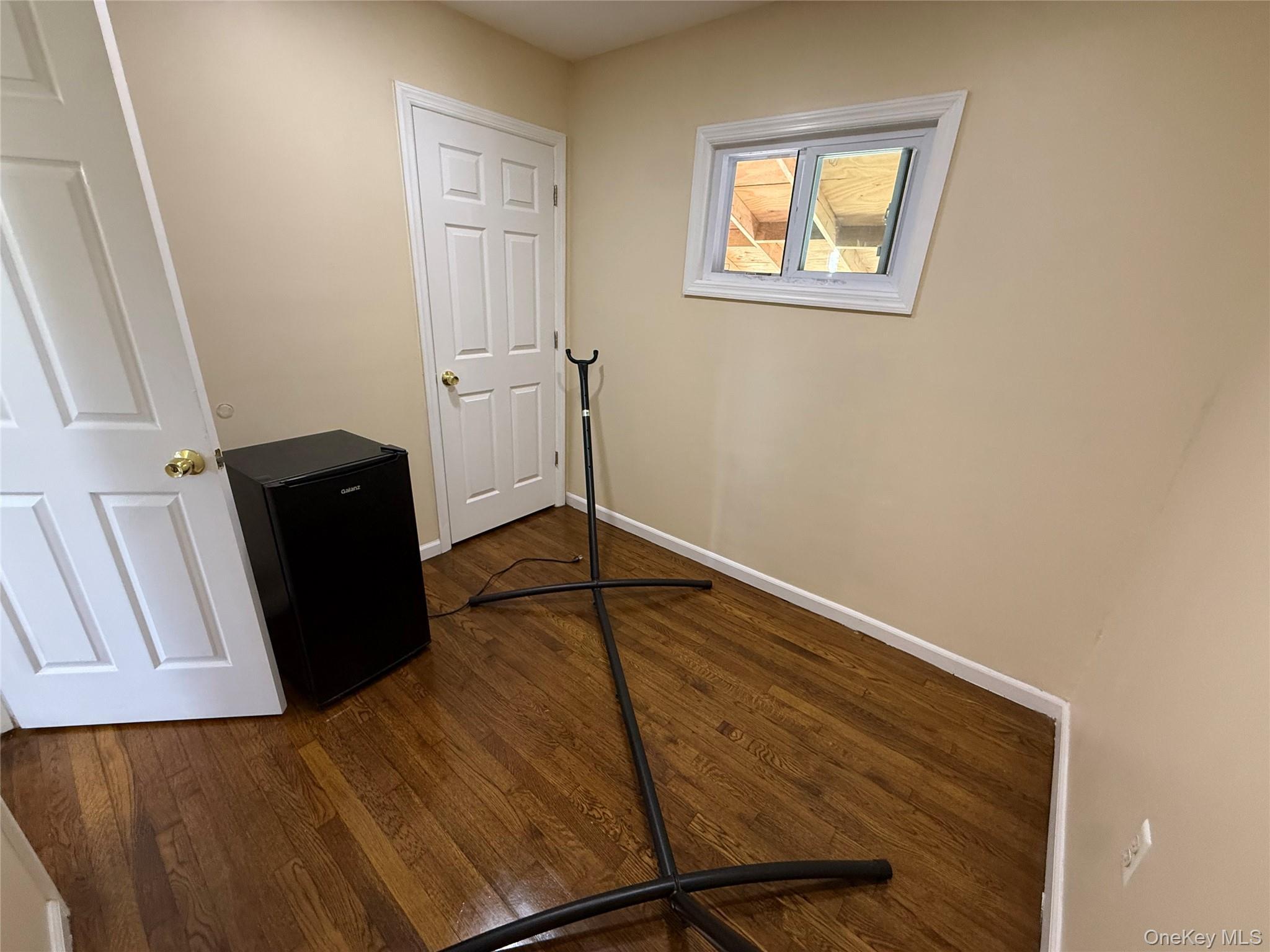 Single Family Chapel Hill  Suffolk County, NY 11717, MLS-986705-8