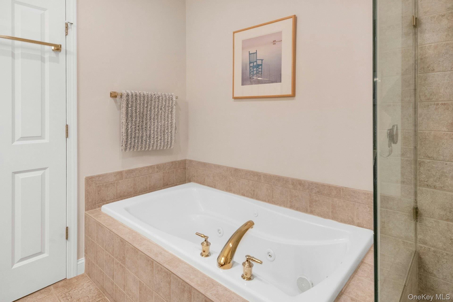 Condo Briarbrook  Westchester County, NY 10510, MLS-986722-18