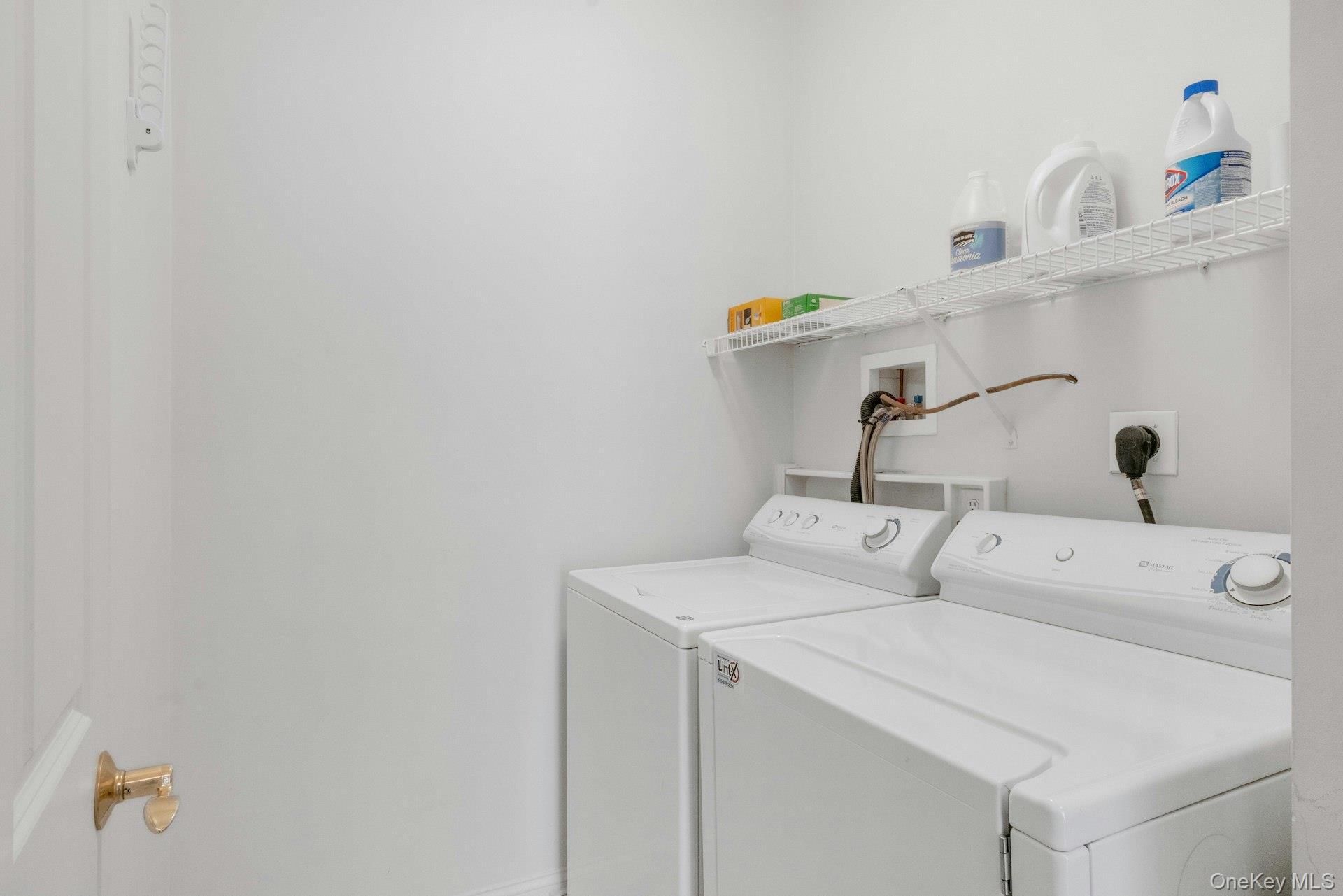 Condo Briarbrook  Westchester County, NY 10510, MLS-986722-23