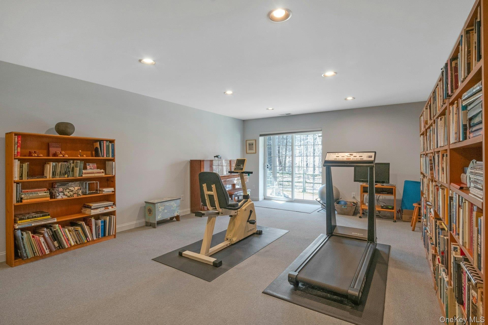 Condo Briarbrook  Westchester County, NY 10510, MLS-986722-36