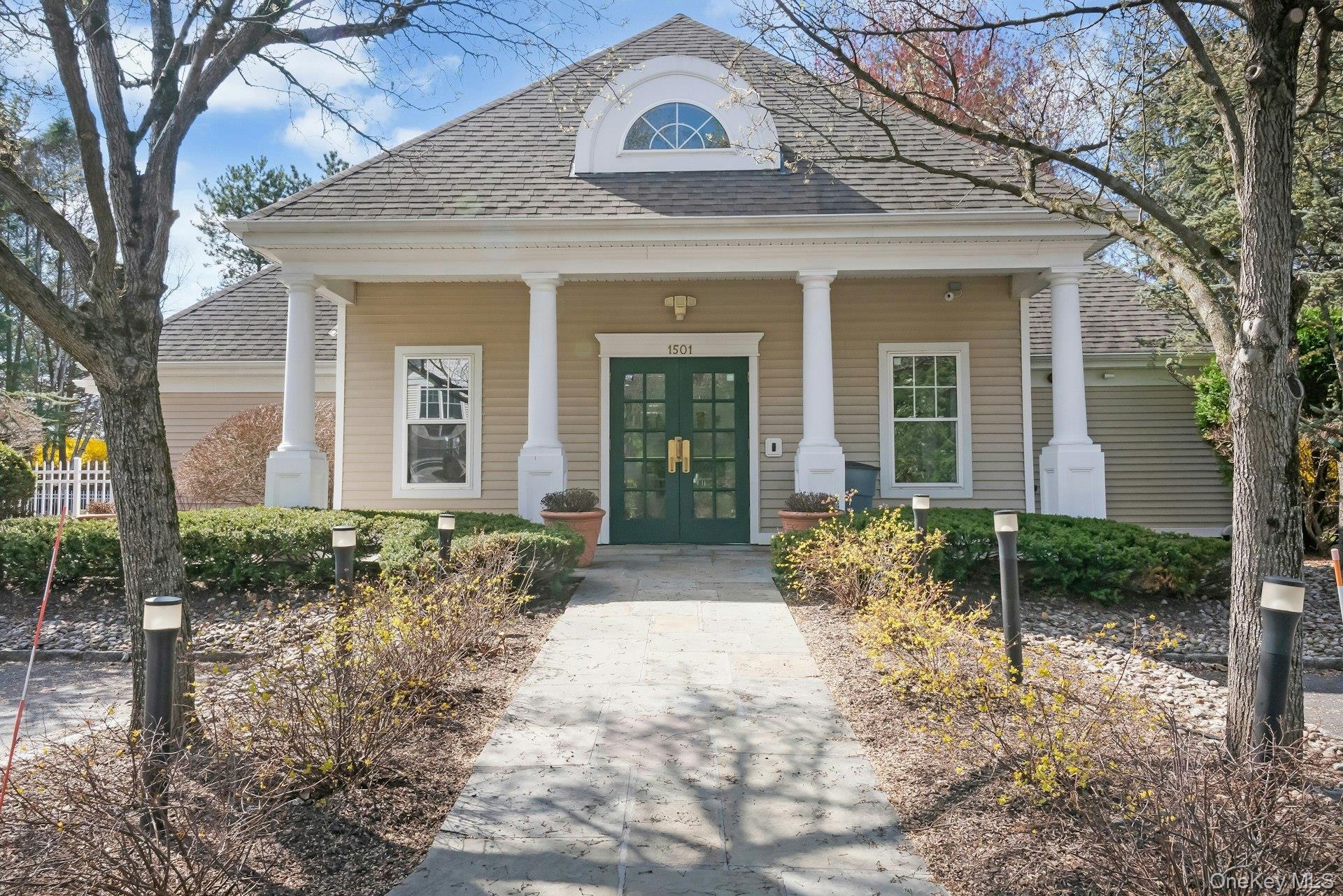 Condo Briarbrook  Westchester County, NY 10510, MLS-986722-42