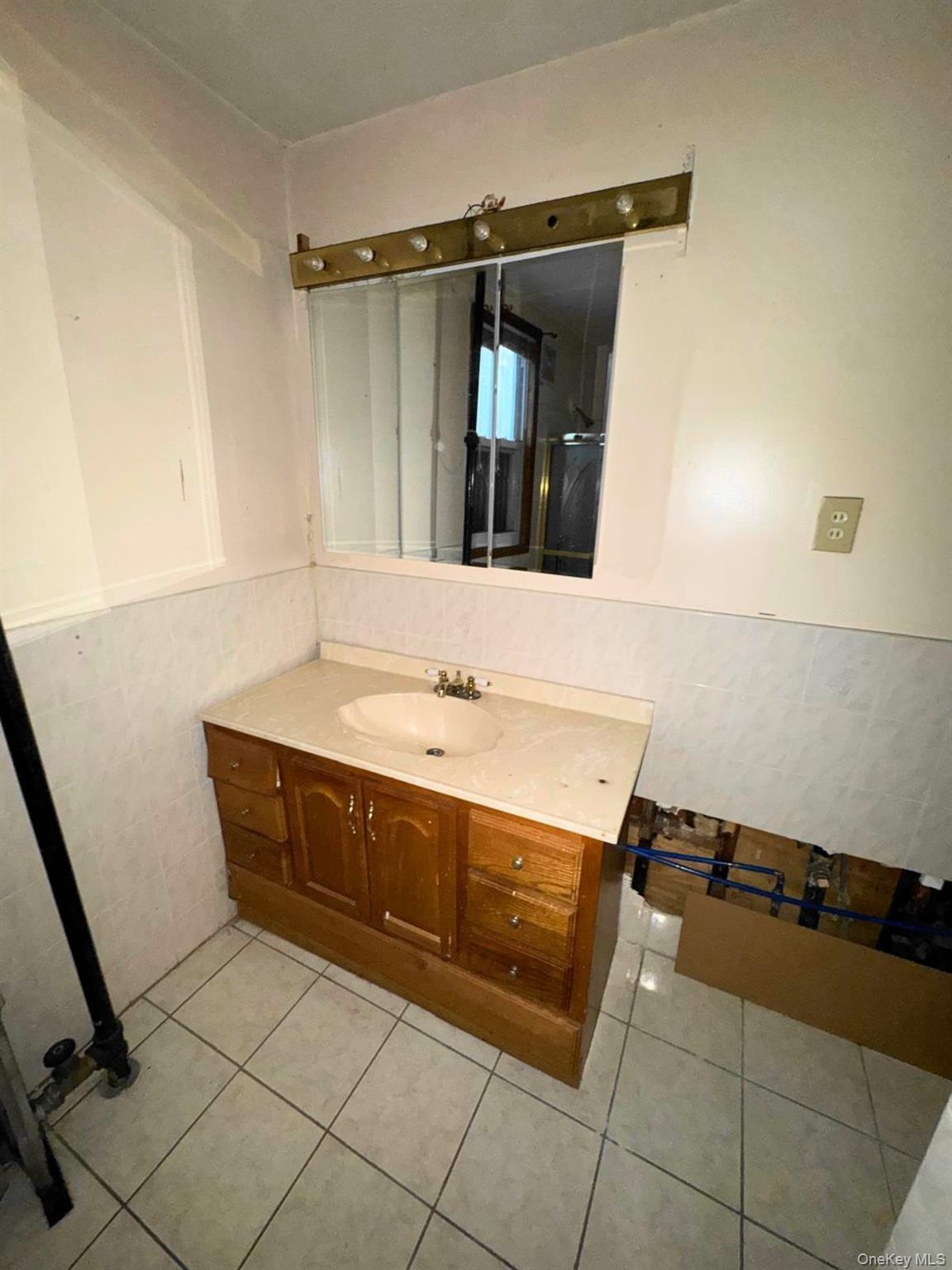 Single Family Crystal  Brooklyn, NY 11208, MLS-986794-15