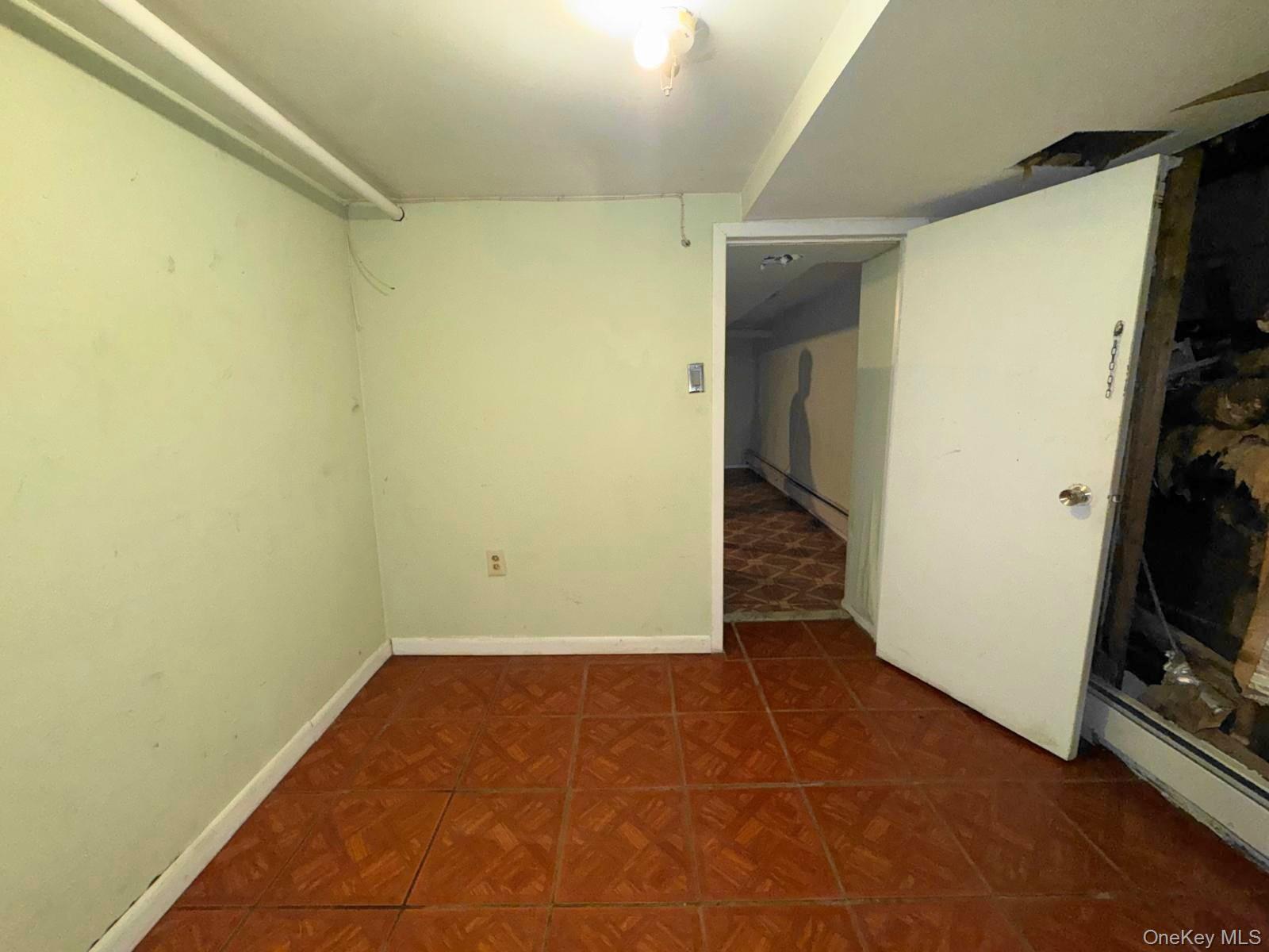 Single Family Crystal  Brooklyn, NY 11208, MLS-986794-28