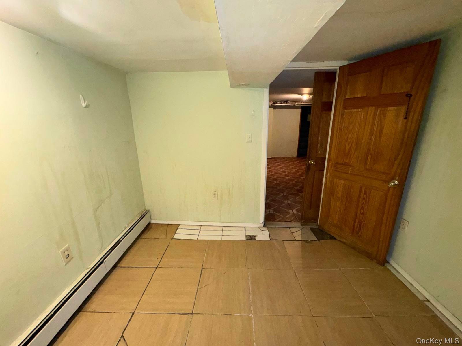 Single Family Crystal  Brooklyn, NY 11208, MLS-986794-29