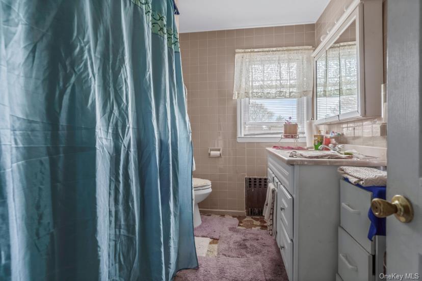 Single Family Nassau  Nassau County, NY 11565, MLS-986828-13