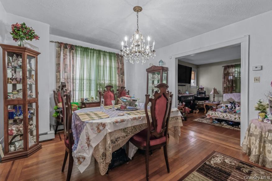 Single Family Nassau  Nassau County, NY 11565, MLS-986828-6