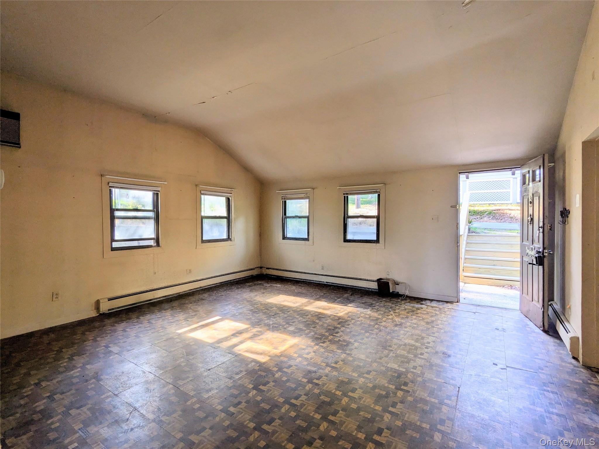 Single Family Tusten Sullivan County, NY 12778, MLS-986835-17