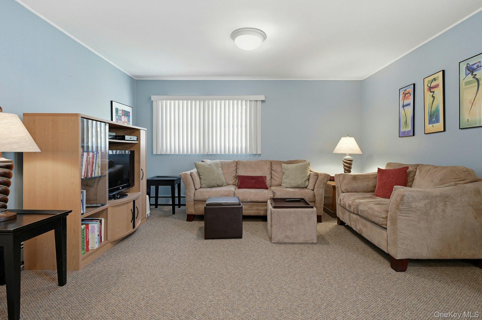 Single Family Saddle  Nassau County, NY 11756, MLS-986837-23