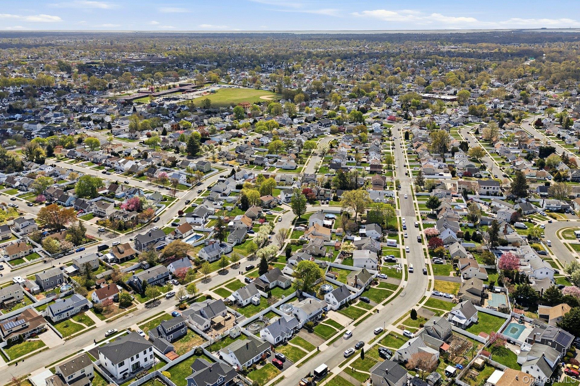 Single Family Saddle  Nassau County, NY 11756, MLS-986837-32