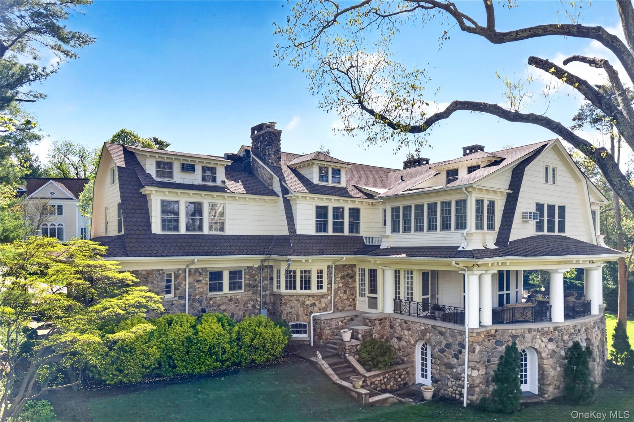 Single Family West Drive  Nassau County, NY 11030, MLS-986838-37