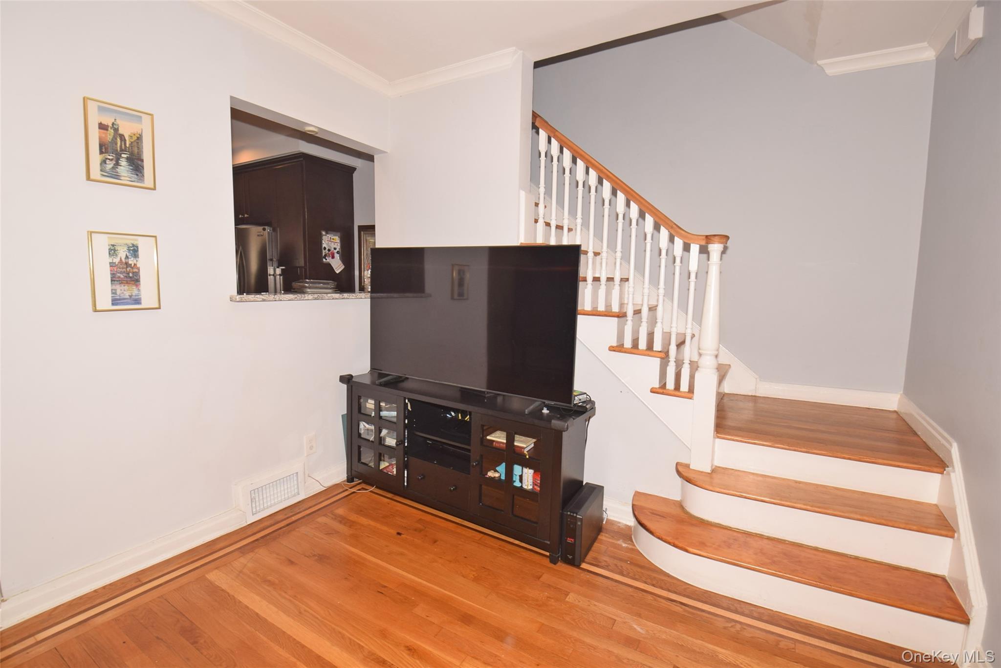 Single Family 65th  Queens, NY 11375, MLS-986839-4