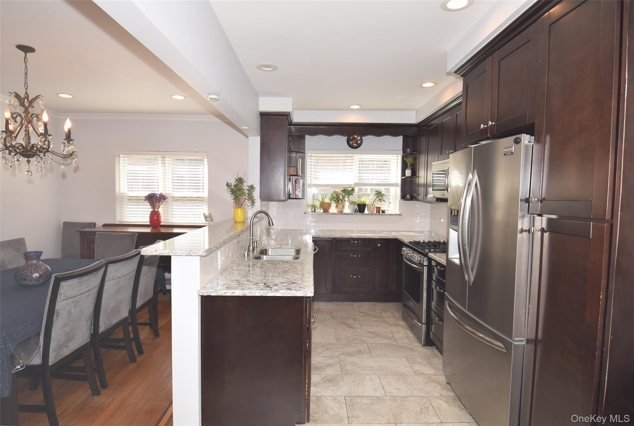 Single Family 65th  Queens, NY 11375, MLS-986839-7