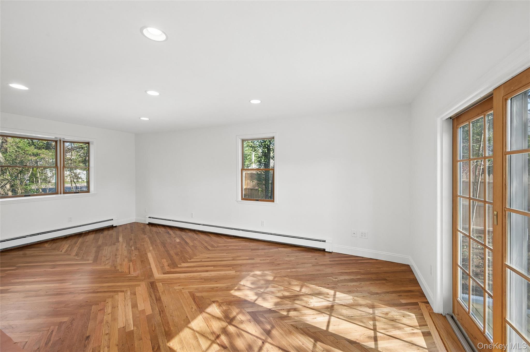 Single Family Juniper  Suffolk County, NY 11787, MLS-986843-11