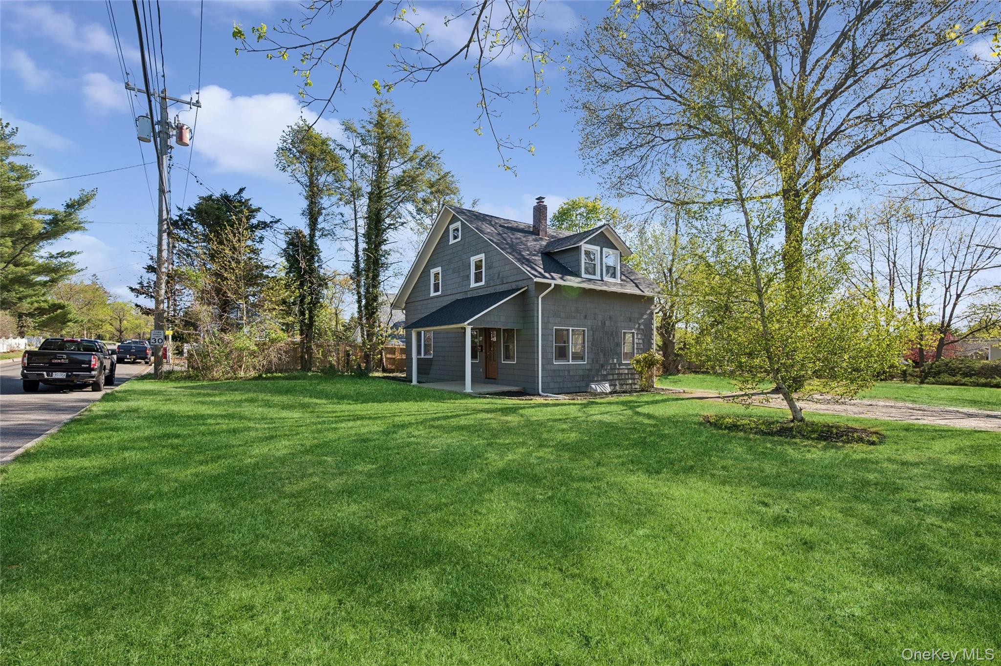 Single Family Juniper  Suffolk County, NY 11787, MLS-986843-27