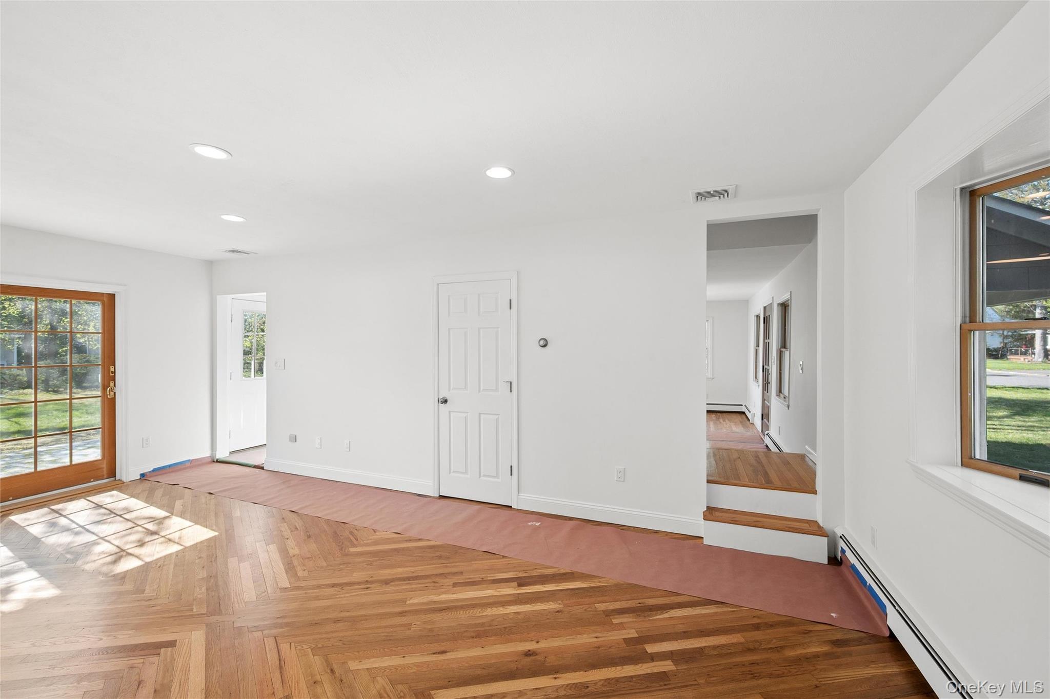 Single Family Juniper  Suffolk County, NY 11787, MLS-986843-7