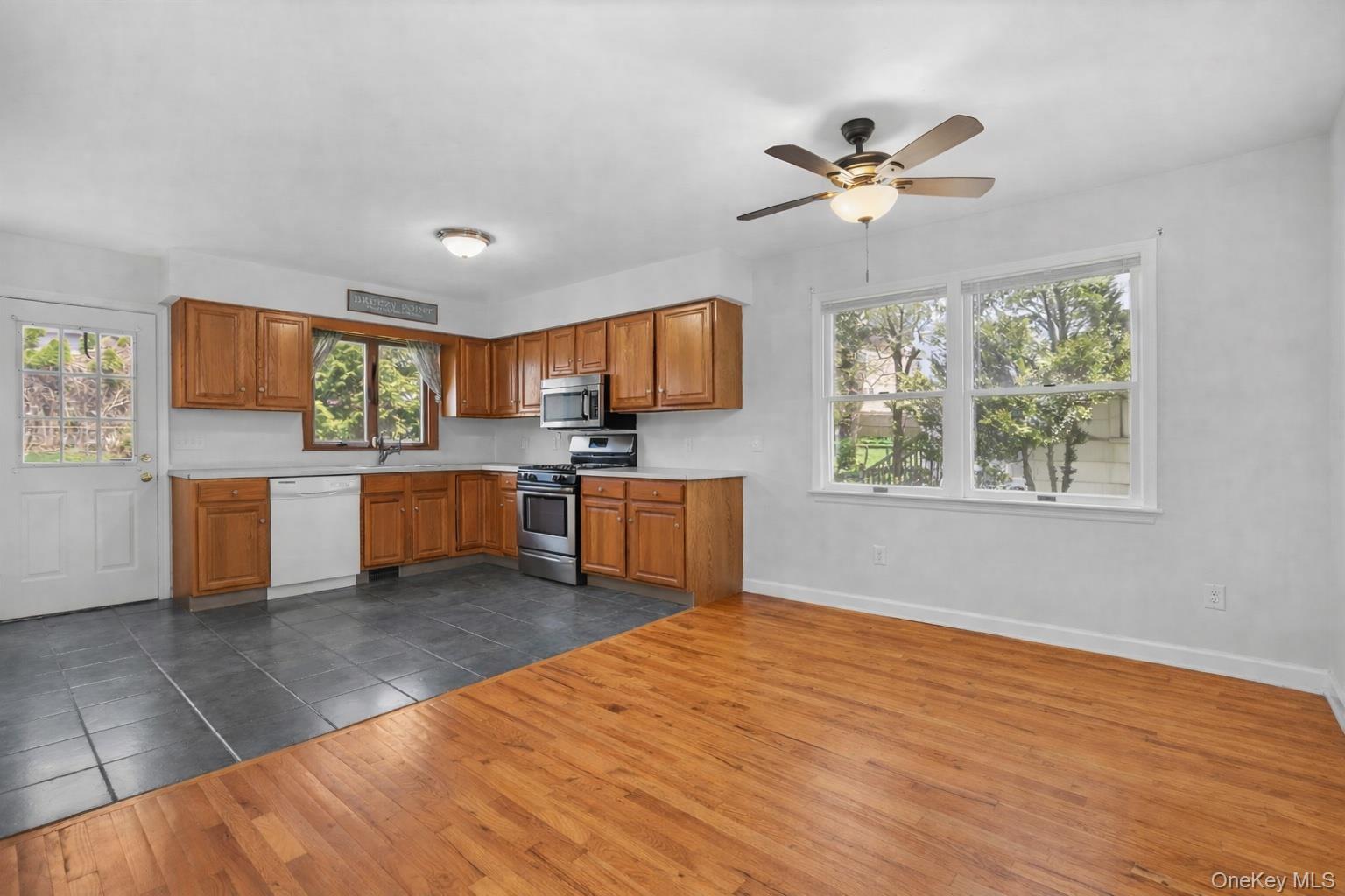 Single Family Division  Out Of Area, NY 06830, MLS-986862-3