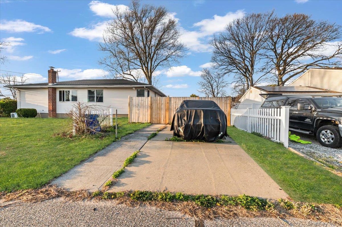 Single Family Catskill  Suffolk County, NY 11757, MLS-986866-34