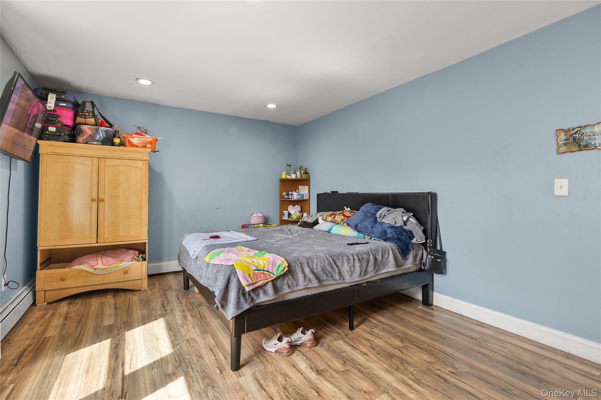 Single Family 28th  Suffolk County, NY 11798, MLS-986868-13