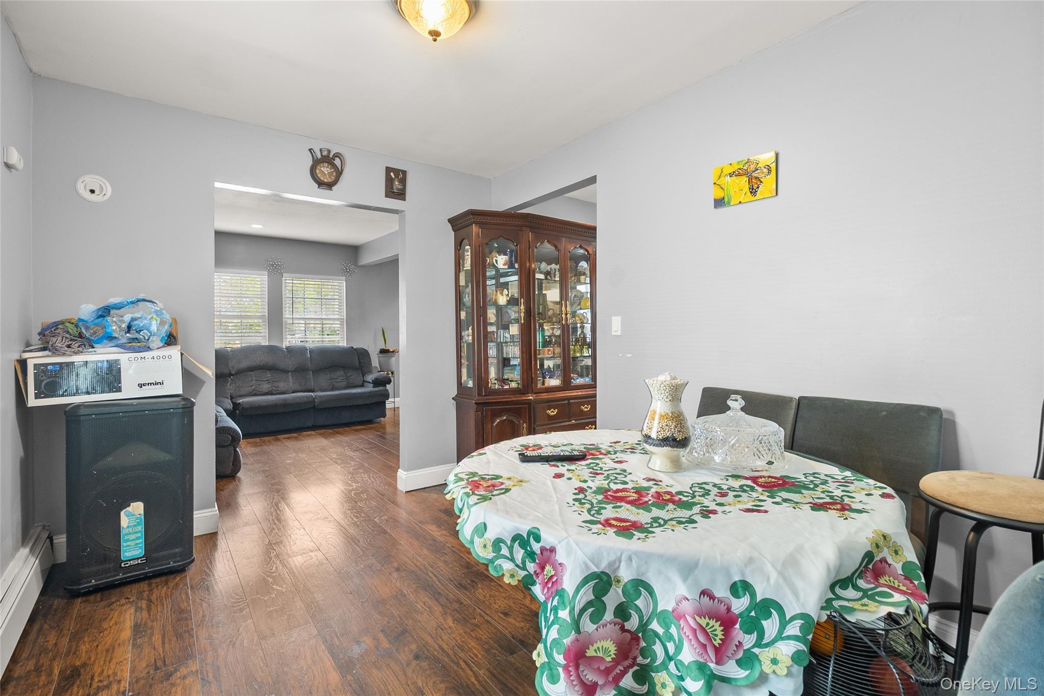 Single Family 28th  Suffolk County, NY 11798, MLS-986868-6