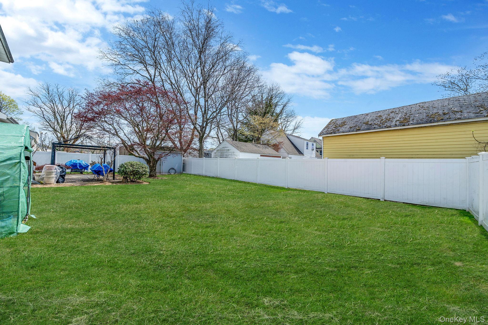 Single Family Chichester  Suffolk County, NY 11746, MLS-986872-17