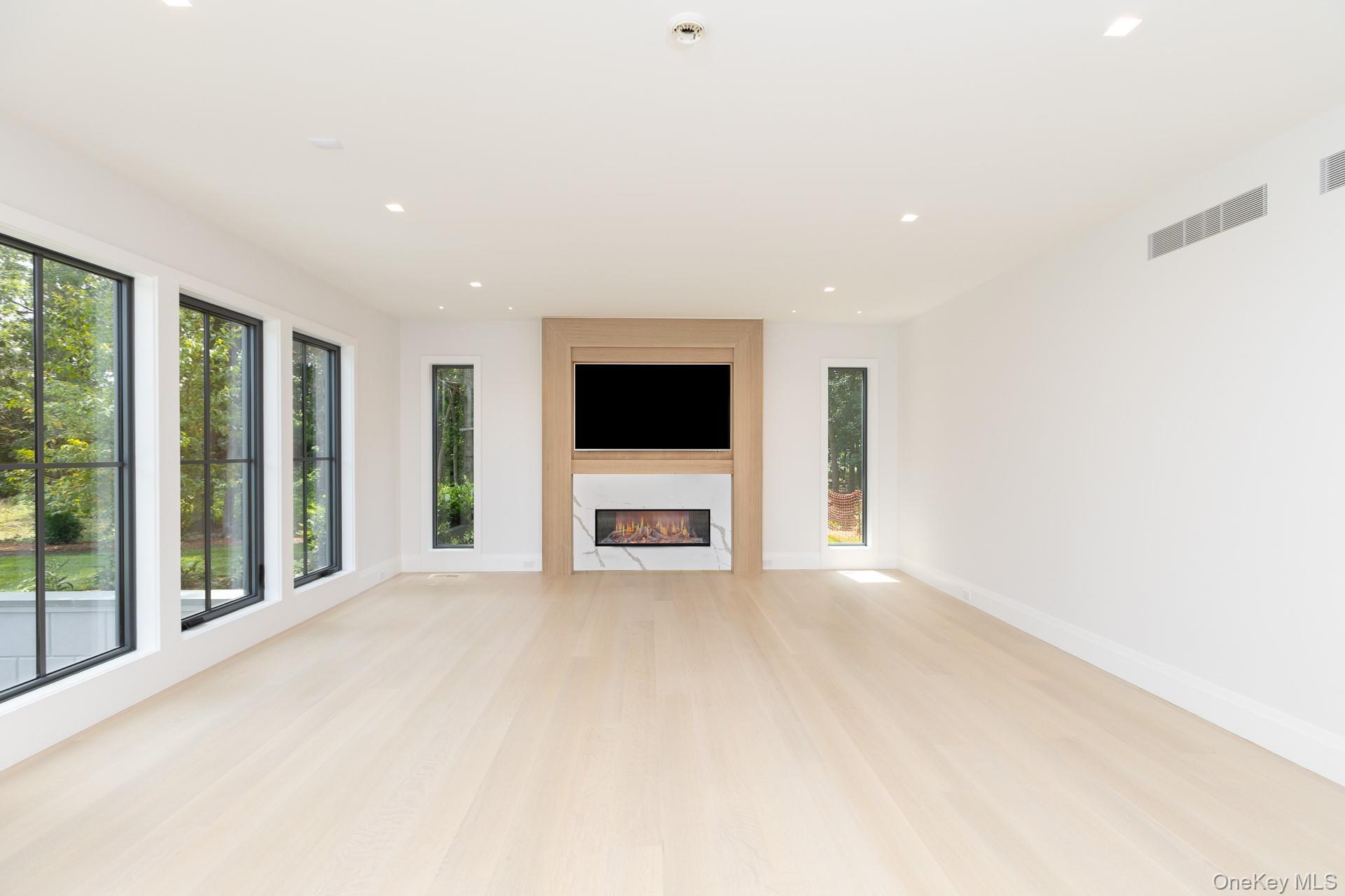 Single Family South Country Road Suffolk County, NY 11960, MLS-986892-9