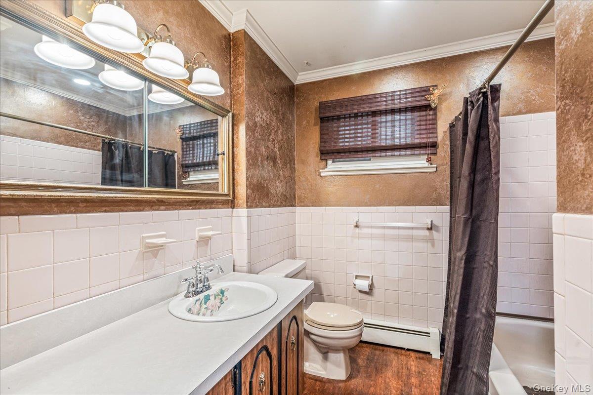 Single Family Norman  Nassau County, NY 11563, MLS-986909-14