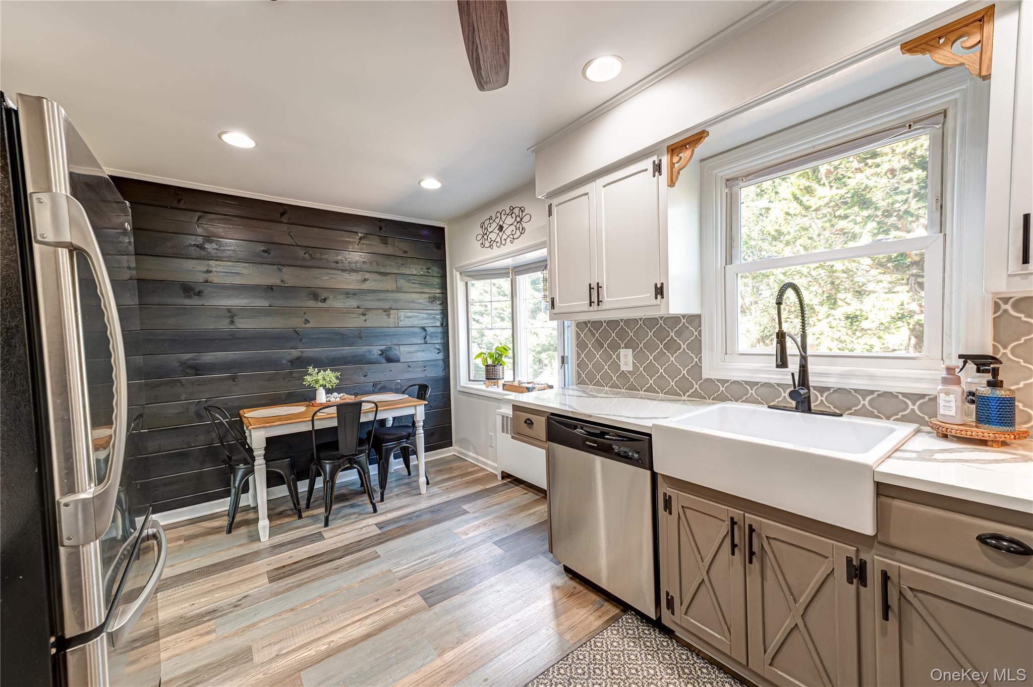 Single Family 4th  Suffolk County, NY 11780, MLS-986916-2