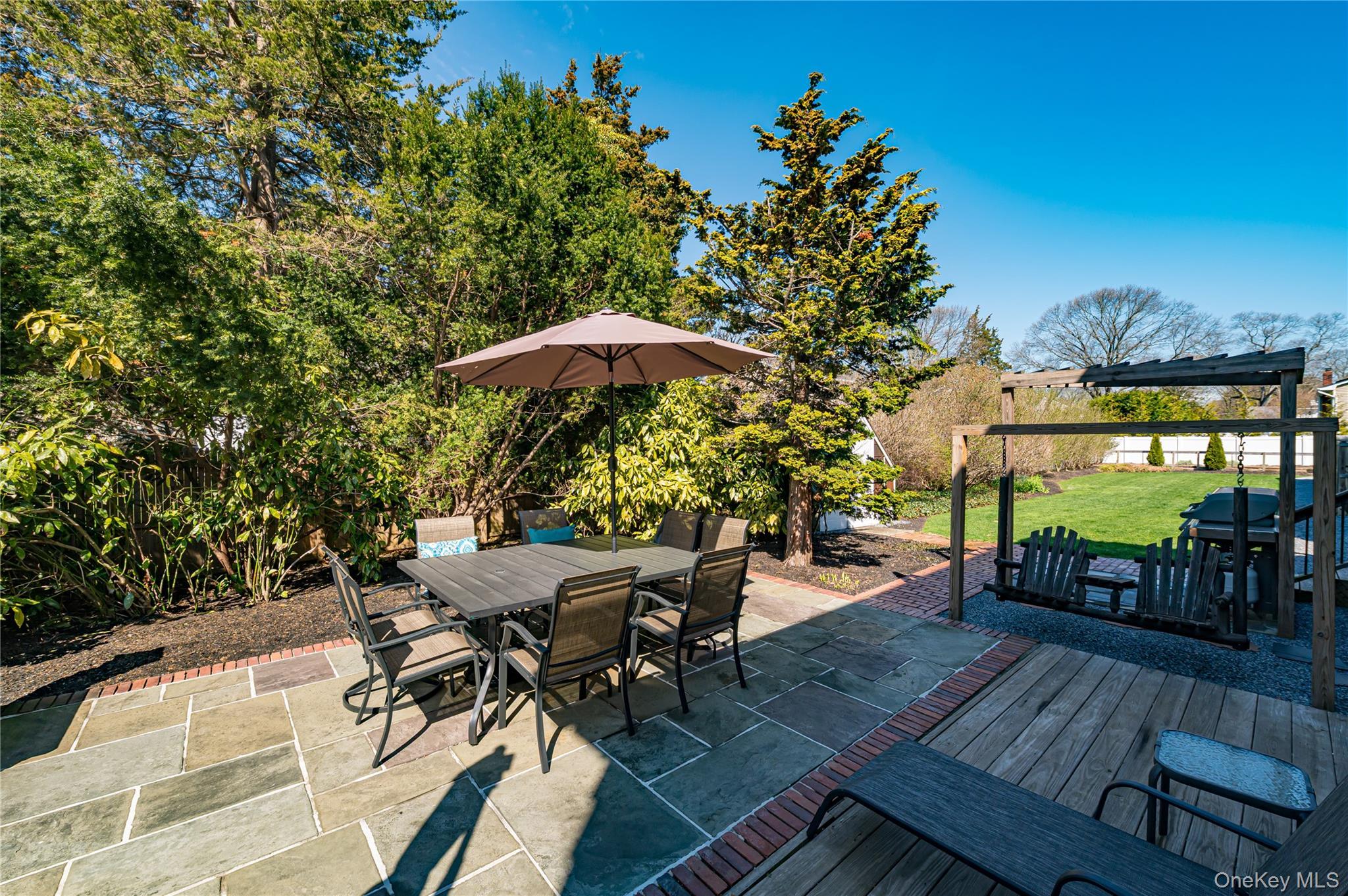 Single Family 4th  Suffolk County, NY 11780, MLS-986916-21