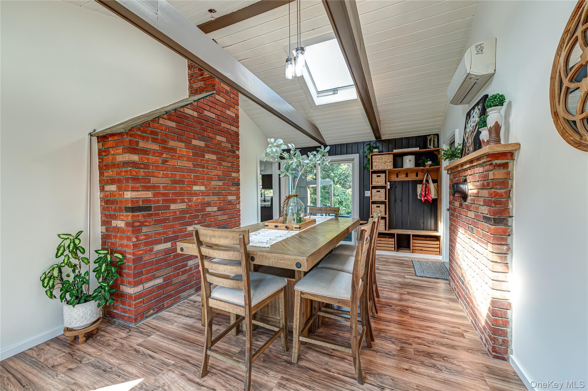 Single Family 4th  Suffolk County, NY 11780, MLS-986916-8