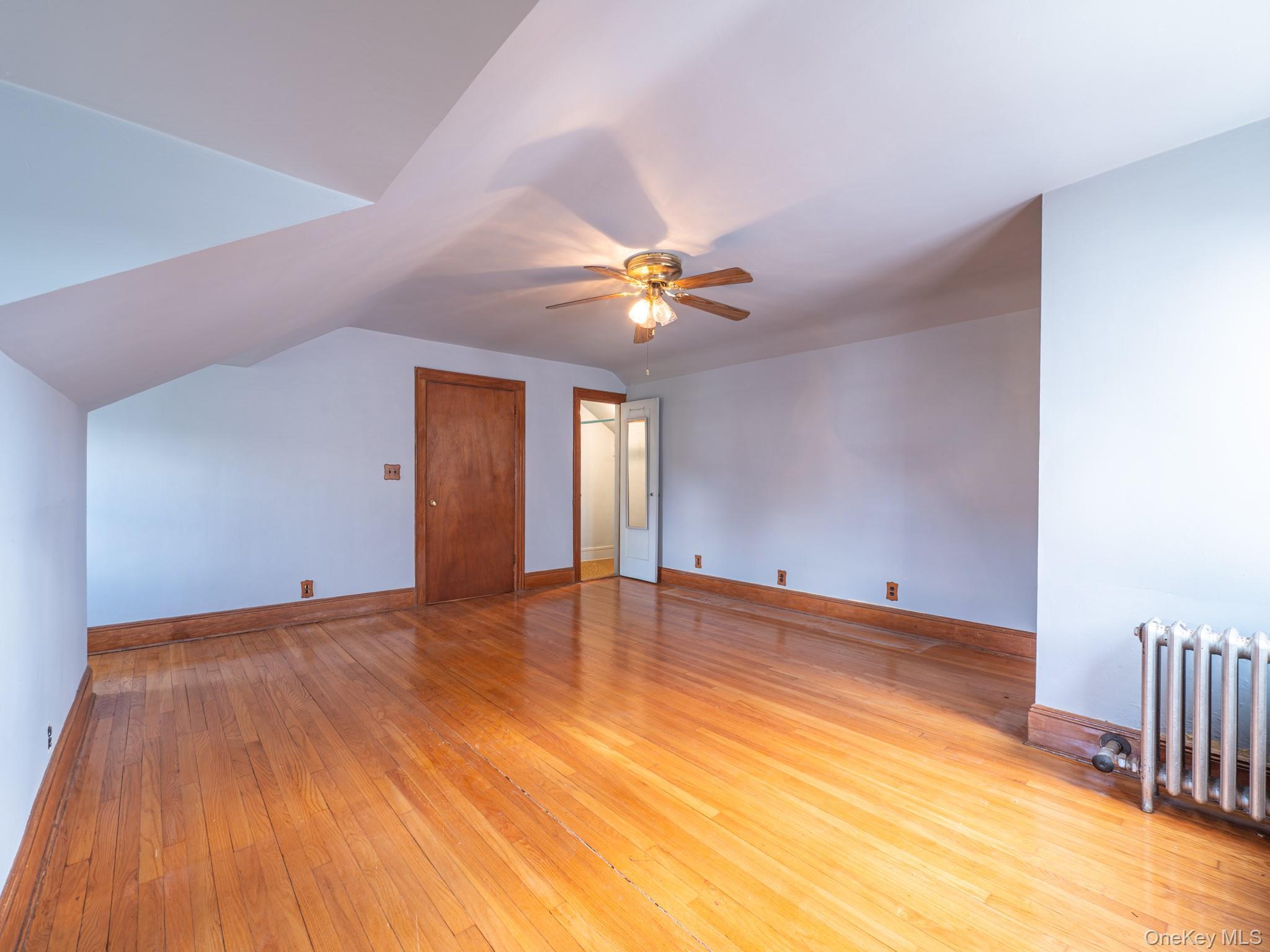 Single Family 221st  Queens, NY 11427, MLS-986931-21