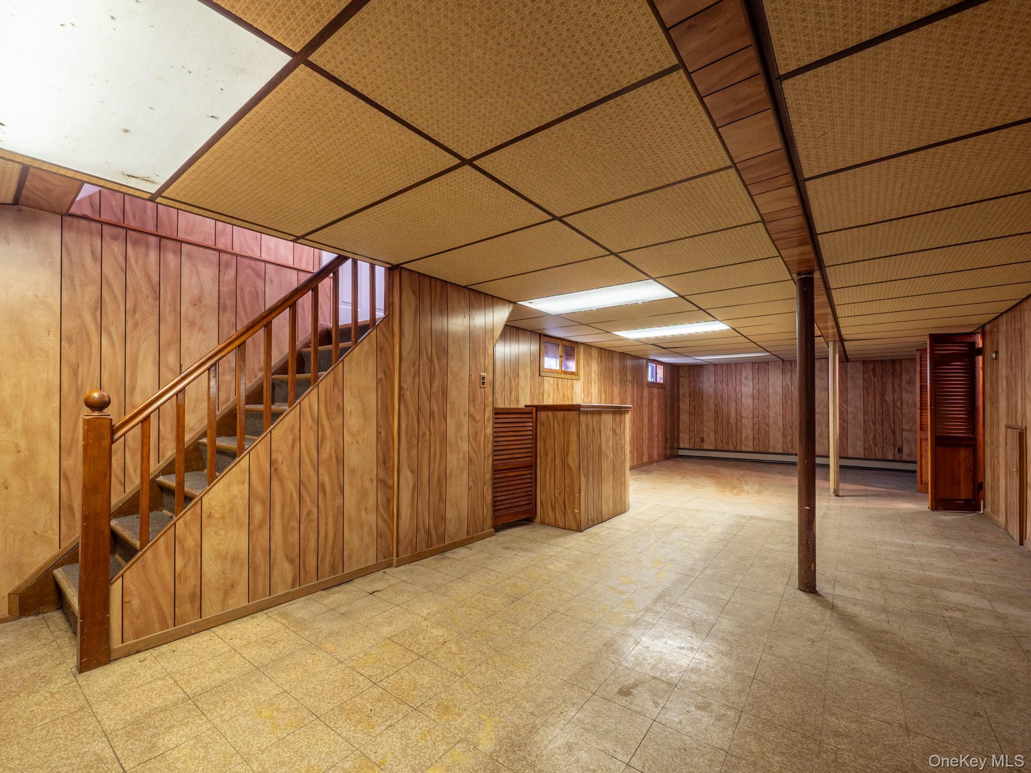 Single Family 221st  Queens, NY 11427, MLS-986931-25