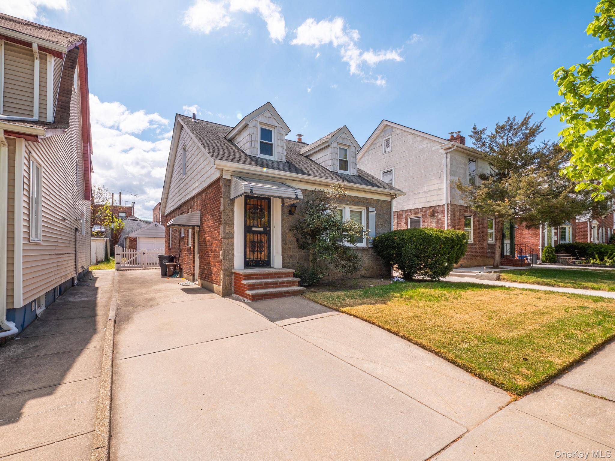 Single Family 221st  Queens, NY 11427, MLS-986931-3