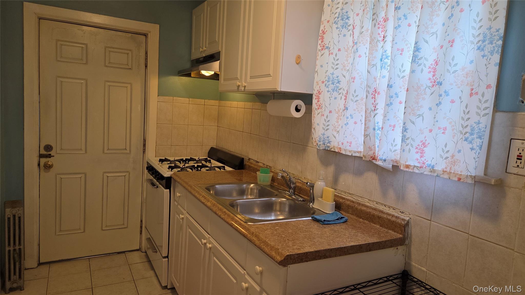 Single Family 210th  Queens, NY 11429, MLS-986960-4