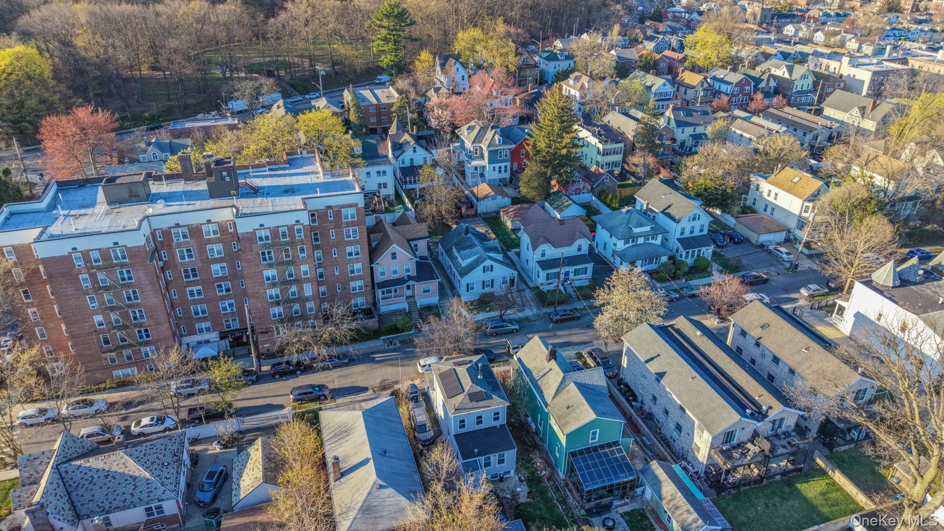 Single Family 238th  Bronx, NY 10470, MLS-986979-25