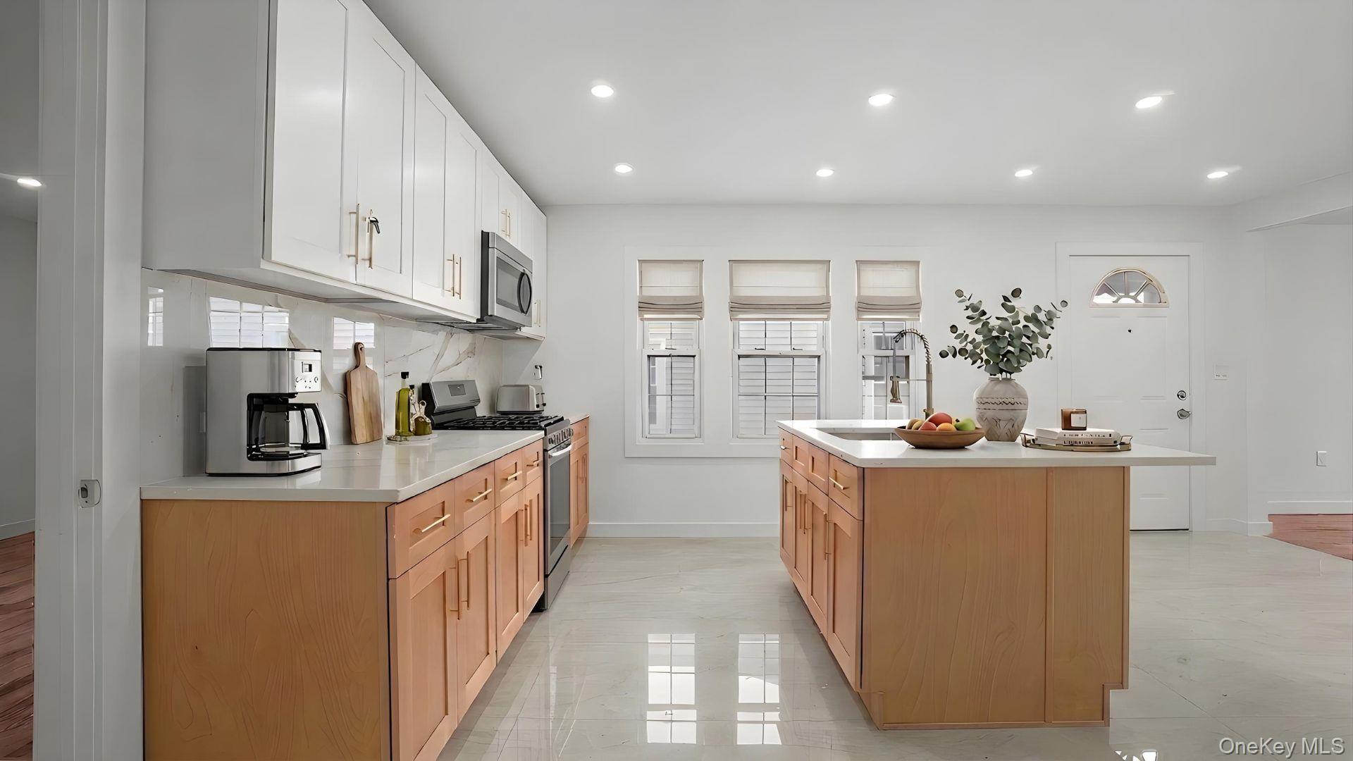 Single Family 238th  Bronx, NY 10470, MLS-986979-3