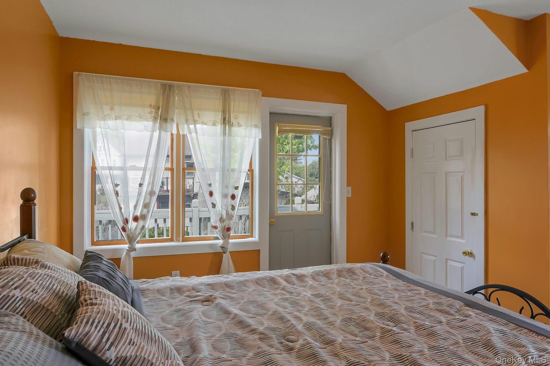 Single Family Catherine  Rockland County, NY 10960, MLS-987004-8