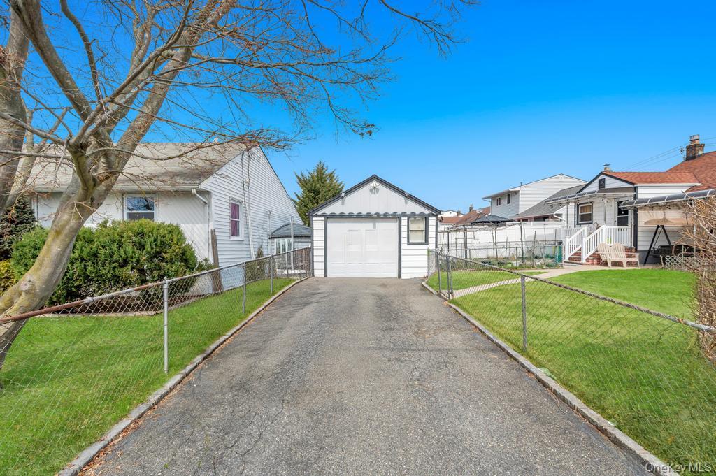 Single Family Myers  Nassau County, NY 11801, MLS-987029-12