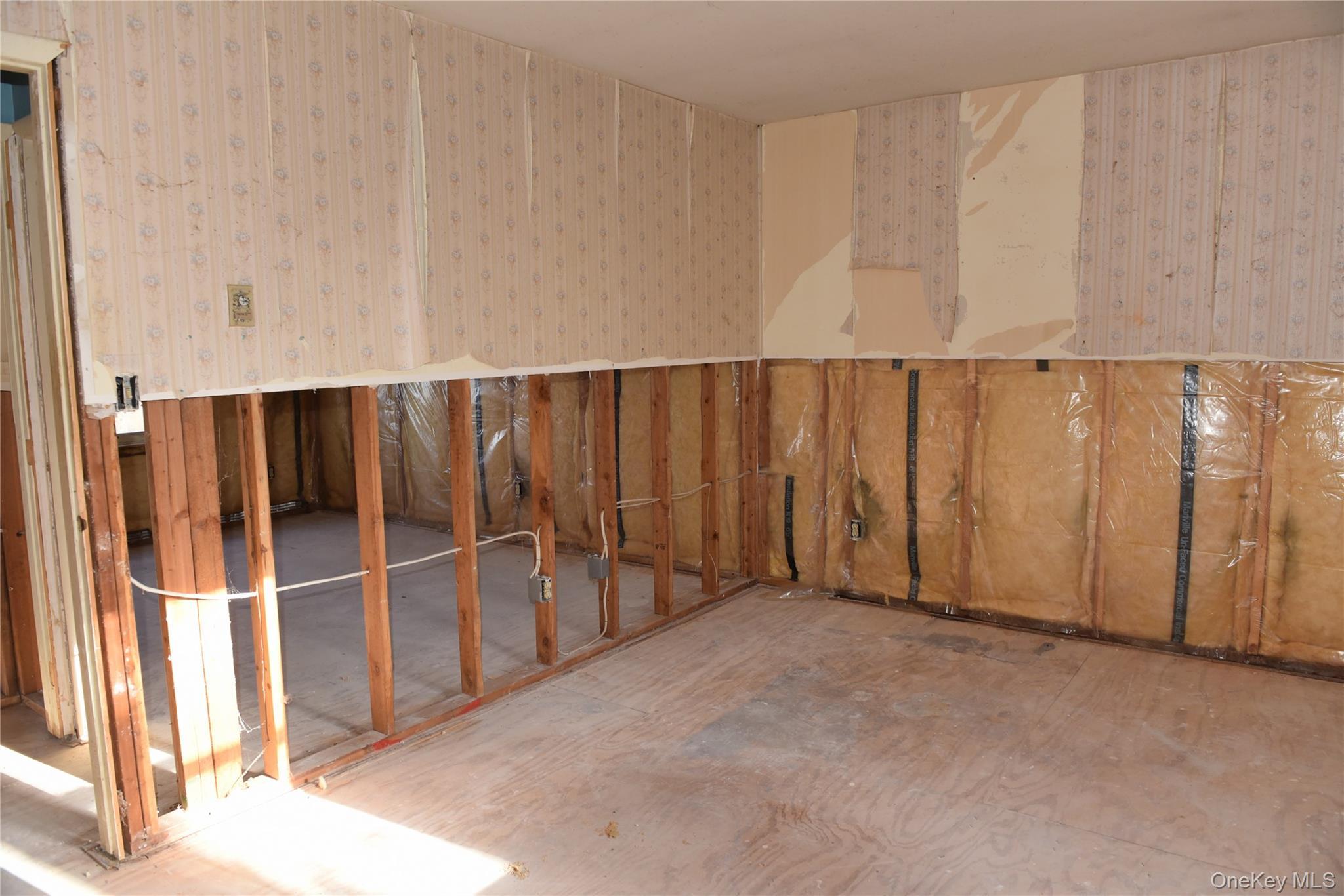 Single Family Mount Airy  Orange County, NY 12553, MLS-987038-11